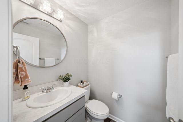 5574 Tarboro Place, Canal Winchester, OH 43110
