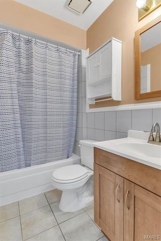 19 River Boat Drive, St Peters, MO 63376