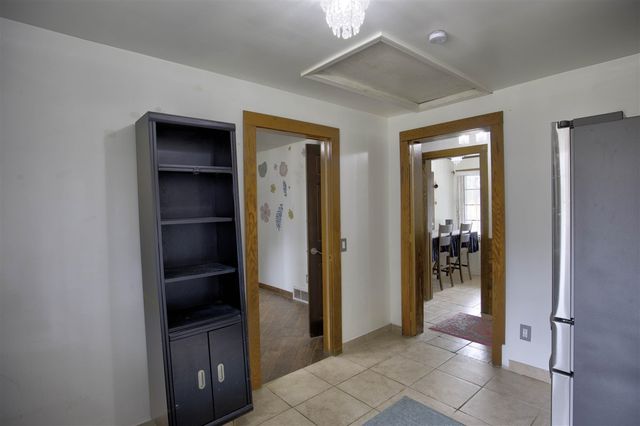 4491 S Jackson Road, Jackson, MI 49201