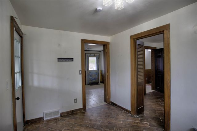 4491 S Jackson Road, Jackson, MI 49201