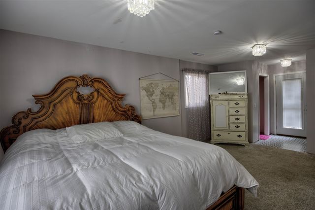 4491 S Jackson Road, Jackson, MI 49201