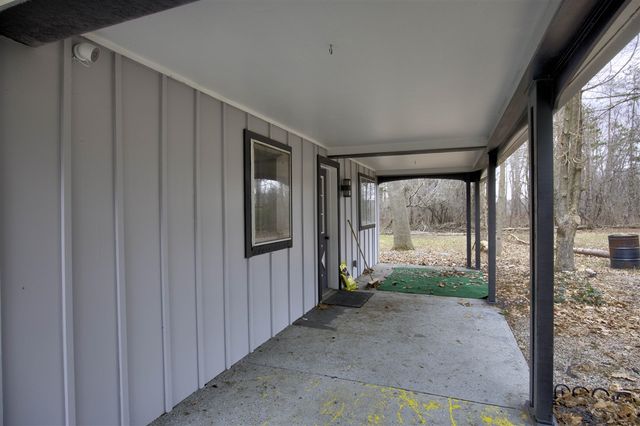 4491 S Jackson Road, Jackson, MI 49201