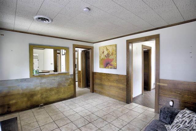 4491 S Jackson Road, Jackson, MI 49201