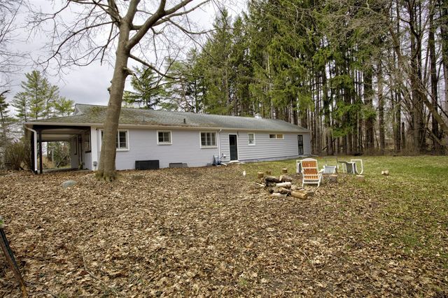 4491 S Jackson Road, Jackson, MI 49201