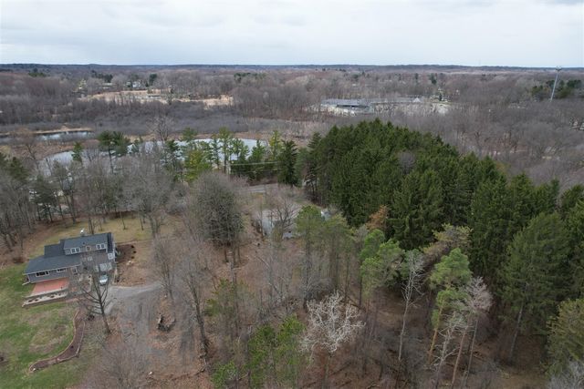 4491 S Jackson Road, Jackson, MI 49201