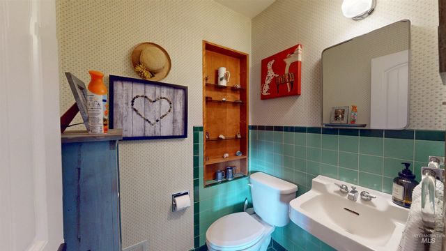 2111 Addison Ave E, Twin Falls, ID 83301