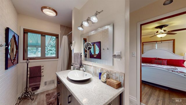 2111 Addison Ave E, Twin Falls, ID 83301