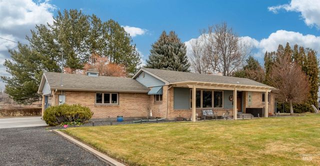 2111 Addison Ave E, Twin Falls, ID 83301