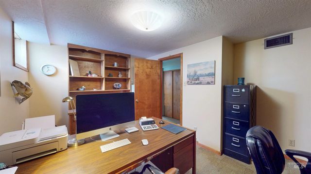 2111 Addison Ave E, Twin Falls, ID 83301