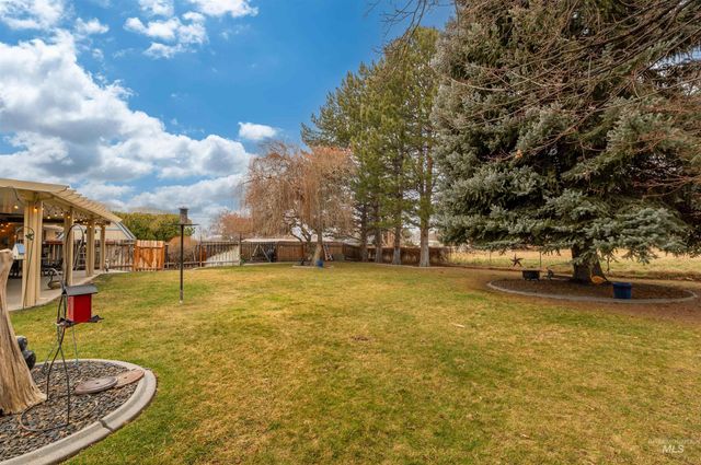 2111 Addison Ave E, Twin Falls, ID 83301