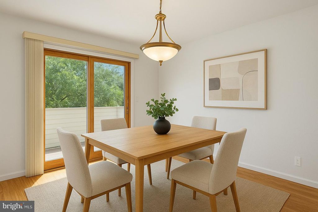 12-B E DAISY LN, Mount Laurel, NJ 08054