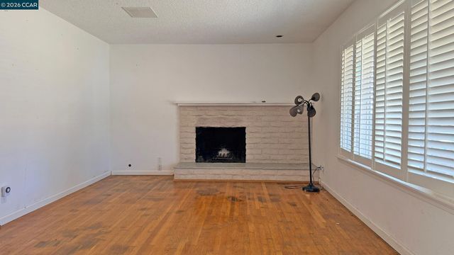 2645 O'Donnell Dr, San Pablo, CA 94806