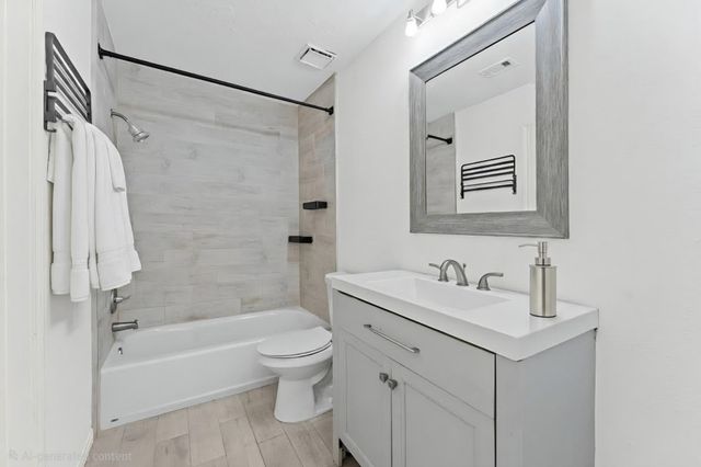 7810 Poitiers Drive, Houston, TX 77071