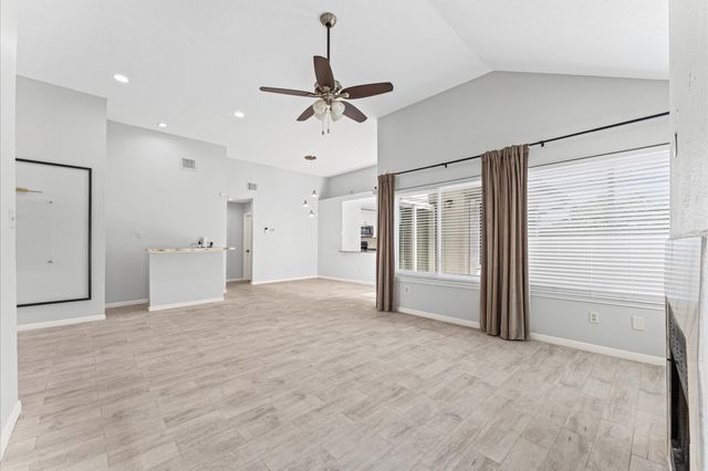 7810 Poitiers Drive, Houston, TX 77071