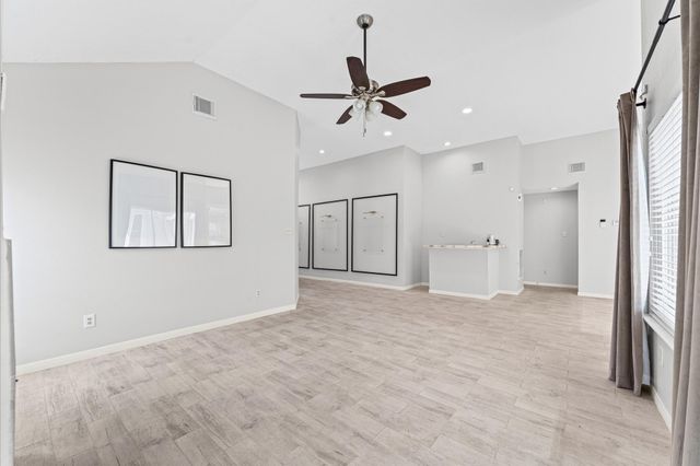 7810 Poitiers Drive, Houston, TX 77071