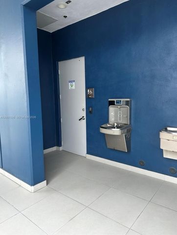1500 NW 89th Ct 215, Doral, FL 33172