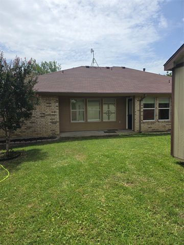 416 Fox Hollow, Venus, TX 76084