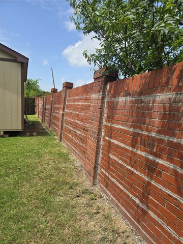 416 Fox Hollow, Venus, TX 76084