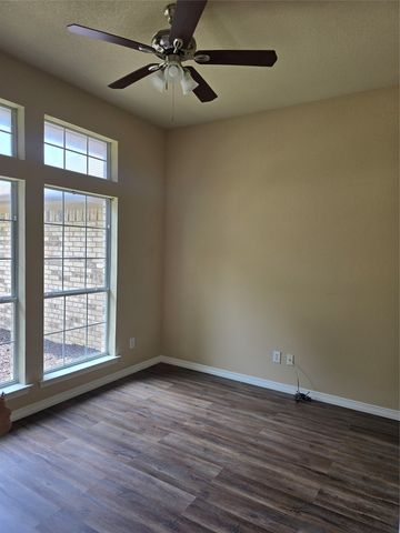 416 Fox Hollow, Venus, TX 76084