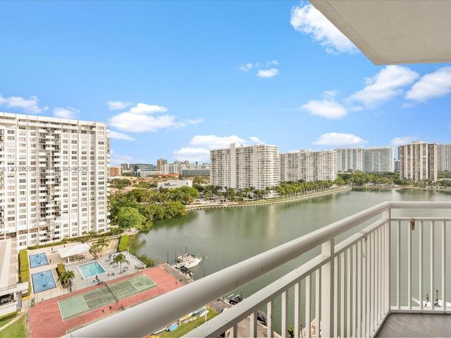 18071 Biscayne Boulevard 1401, Aventura, FL 33160