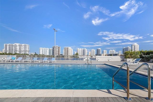 18071 Biscayne Boulevard 1401, Aventura, FL 33160
