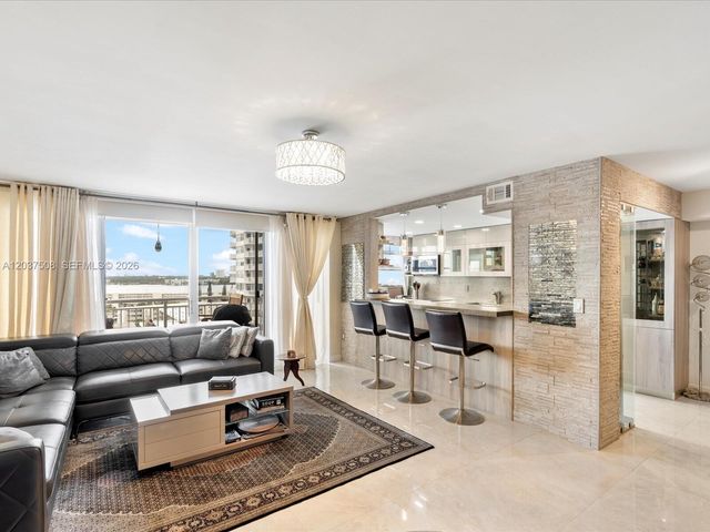 18071 Biscayne Boulevard 1401, Aventura, FL 33160