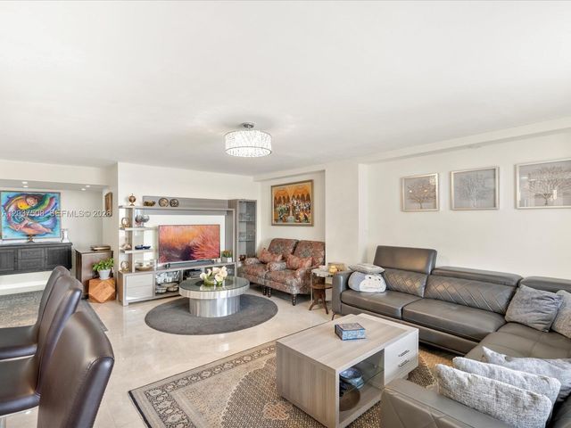 18071 Biscayne Boulevard 1401, Aventura, FL 33160