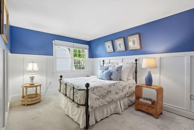 123 Washington, Boxford, MA 01921