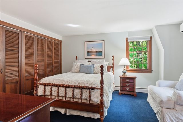123 Washington, Boxford, MA 01921