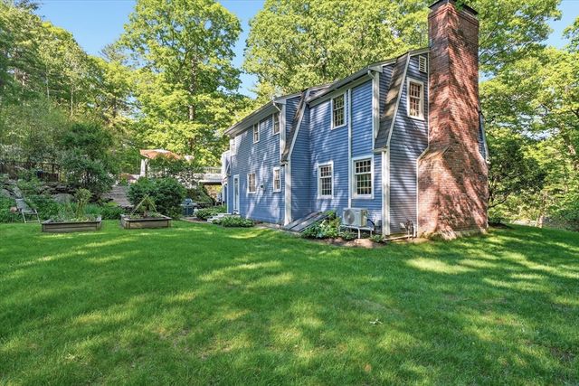 123 Washington, Boxford, MA 01921