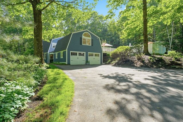 123 Washington, Boxford, MA 01921