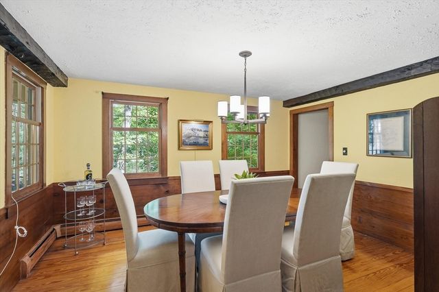 123 Washington, Boxford, MA 01921