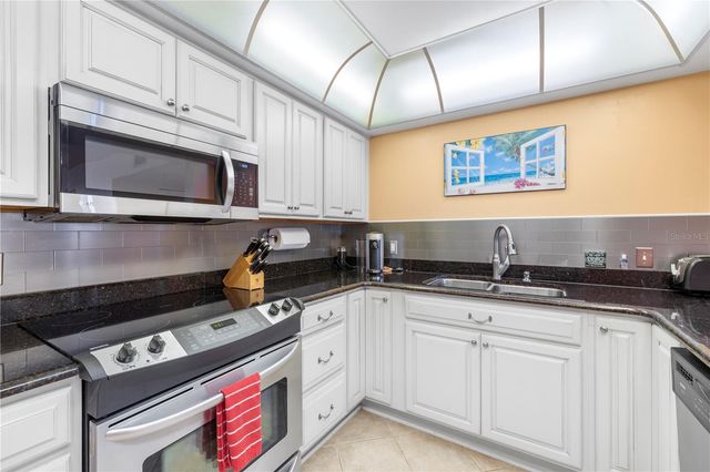 1460 GULF BOULEVARD 412, Clearwater Beach, FL 33767