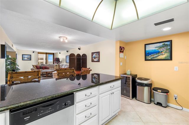 1460 GULF BOULEVARD 412, Clearwater Beach, FL 33767