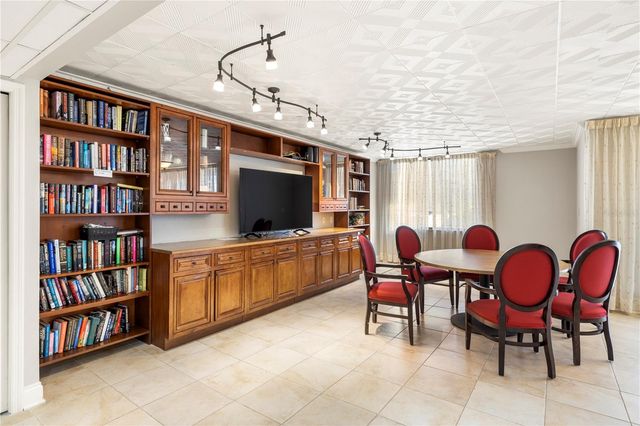 1460 GULF BOULEVARD 412, Clearwater Beach, FL 33767