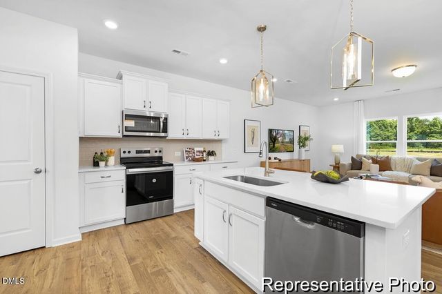 84 Nathan Drive 65, Lillington, NC 27546