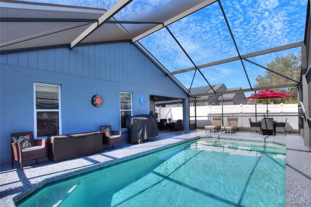 820 OVERLOOK GROVE DRIVE, Winter Haven, FL 33884