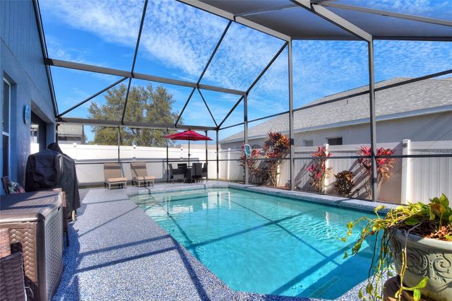 820 OVERLOOK GROVE DRIVE, Winter Haven, FL 33884