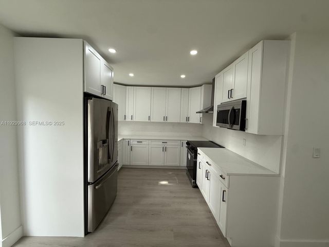 4366 SW 5th Ter, Miami, FL 33134