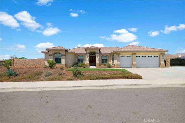 7790 Monse Circle, Jurupa Valley, CA 92509