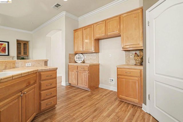 547 Quindell Way, Brentwood, CA 94513