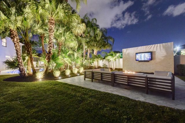 6298 Sand Hills Circle, Lake Worth, FL 33463