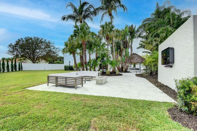 6298 Sand Hills Circle, Lake Worth, FL 33463