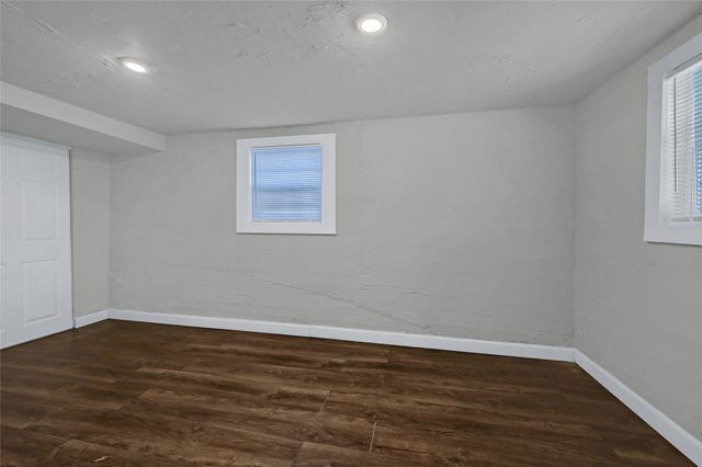 1624 S Fannin Avenue, Denison, TX 75020