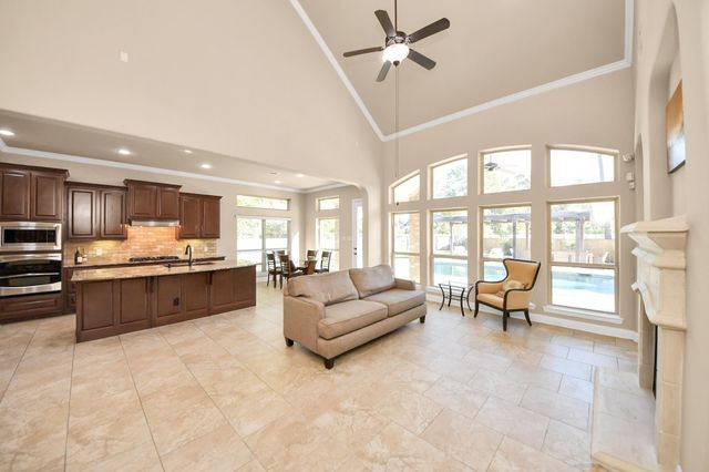 66 Lindenberry Circle, Spring, TX 77389