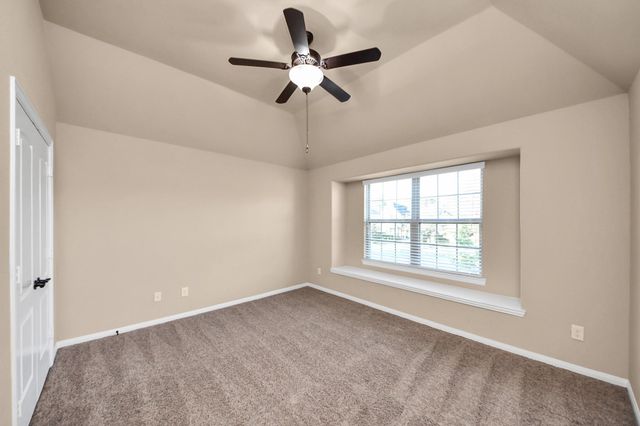 66 Lindenberry Circle, Spring, TX 77389