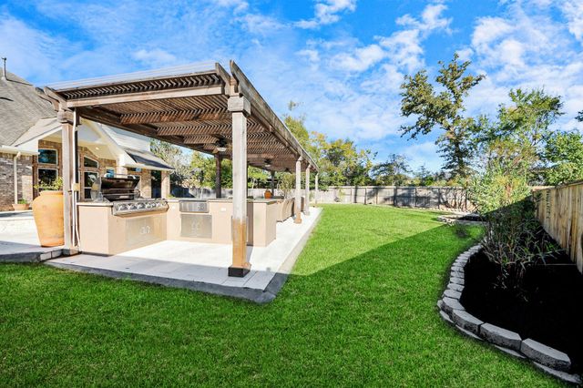 66 Lindenberry Circle, Spring, TX 77389