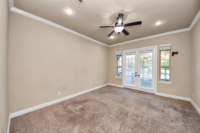 66 Lindenberry Circle, Spring, TX 77389