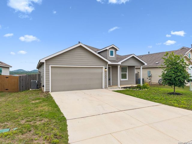 5940 SUNSET SONG LN, Bulverde, TX 78163