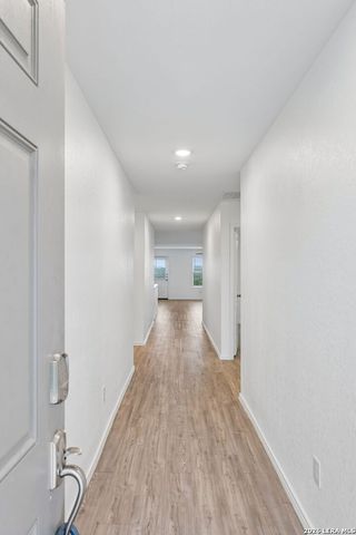 5940 SUNSET SONG LN, Bulverde, TX 78163